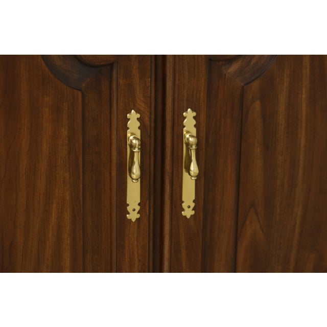 Wood Vintage American-Made Solid Cherry 4-Door Breakfront in Mint Showroom Condition For Sale - Image 7 of 9