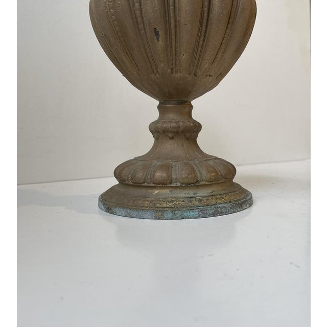 Antique Italian Garden Urn or Jardiniere in Bronze For Sale - Image 5 of 9