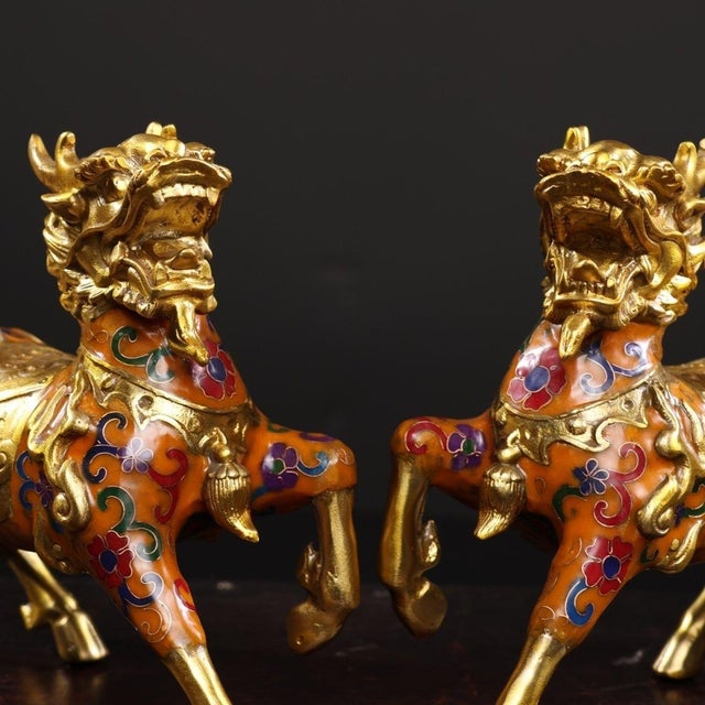 Chinese Pair of Vintage Cloisonné Enamel Bronze Qilin Statues Foo Dogs 6.3" For Sale - Image 3 of 9