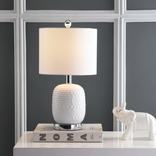 Contemporary Textured Vase Table Lamp - White For Sale - Image 4 of 5
