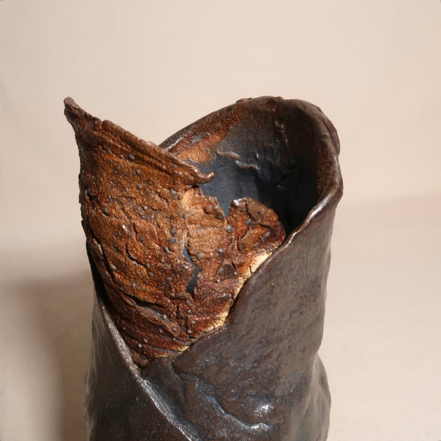 Large Fine Art Hand Built Studio Pottery Sculptural Brutalist Wabi Sabi Earth Tone Vessel For Sale - Image 9 of 17