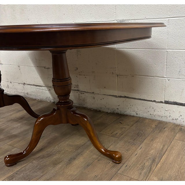 Vintage Drexel Georgian Style Cherry Double Pedestal Dining Table For Sale In Kansas City - Image 6 of 16