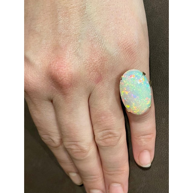 14 Carat Oval Shape Ethiopian Opal Cocktail Ring 14 Karat Yellow Gold For Sale - Image 14 of 18