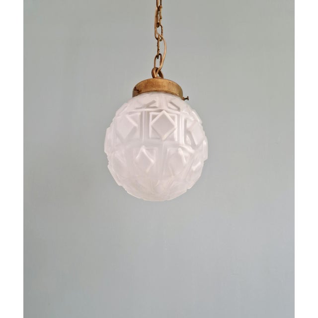 Metal Art Deco Pendant Light in Frosted Molded Pressed Glass, 1930s For Sale - Image 7 of 12
