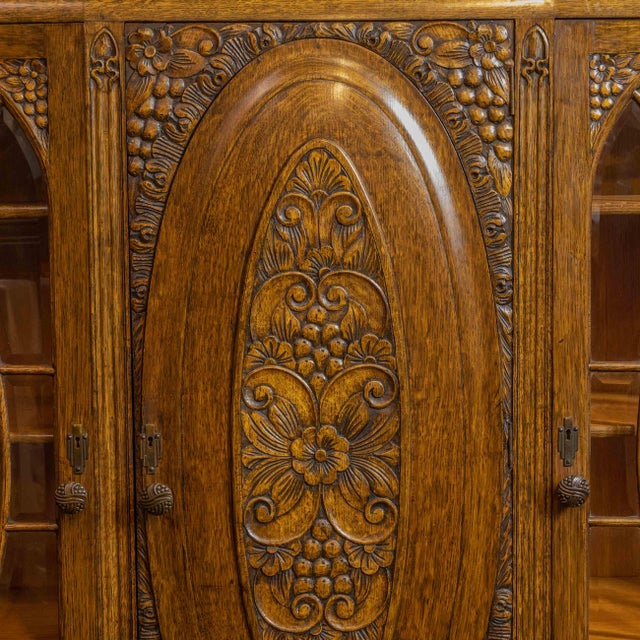 Wood Early 20th Century Carved Oak Bookcase For Sale - Image 7 of 16