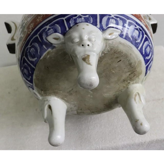 Blue Fine 19th Century Japanese Imari Lidded Koro For Sale - Image 8 of 9
