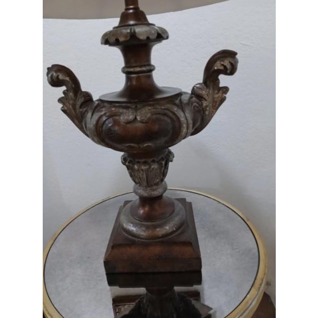 Brown 1950s Royal Edwardian Carved Urn Lamp Brown Bronzed Renaissance Avant-Garde W Shade For Sale - Image 8 of 16