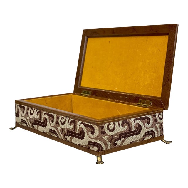 Mid-Century Walnut Spiraled Motif Claw Foot Jewelry Dresser Storage Box For Sale