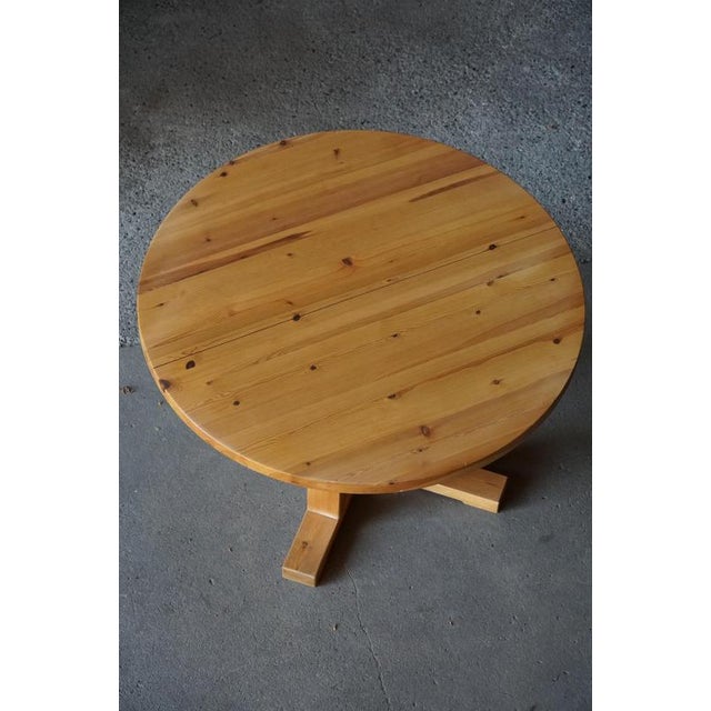 Danish Modern Round Pine Dining Table with Extension Leaves, Denmark, 1970s For Sale - Image 12 of 18