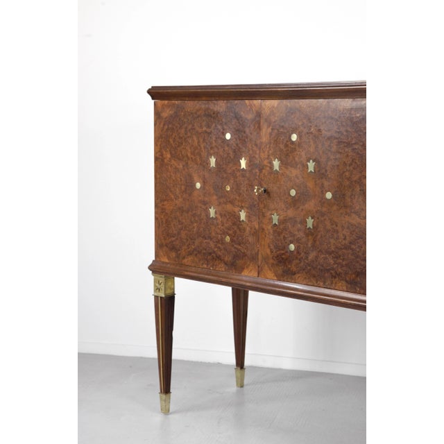 1930s Italian Art Deco Sideboard in Dark Walnut Burl and Brass, 1930s For Sale - Image 5 of 13