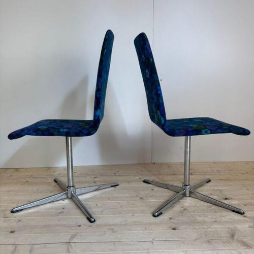 Danish Swivel Dining Chairs in Flower Power Fabric, 1960s) Set of 4 For Sale - Image 4 of 6