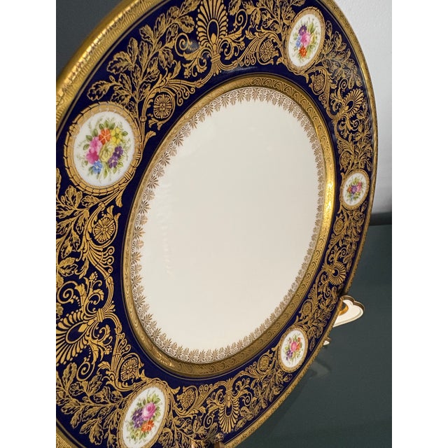1910s Hutschenreuther Hohenburg Cobalt and Gilt Decorated Dinner Plates Sold Individually For Sale - Image 6 of 11