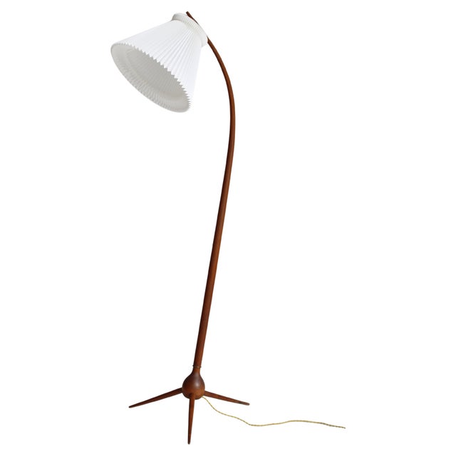 Large Sculptural Tripod Bridge Floor Lamp from Severin Hansen, Denmark, 1950s For Sale - Image 17 of 17