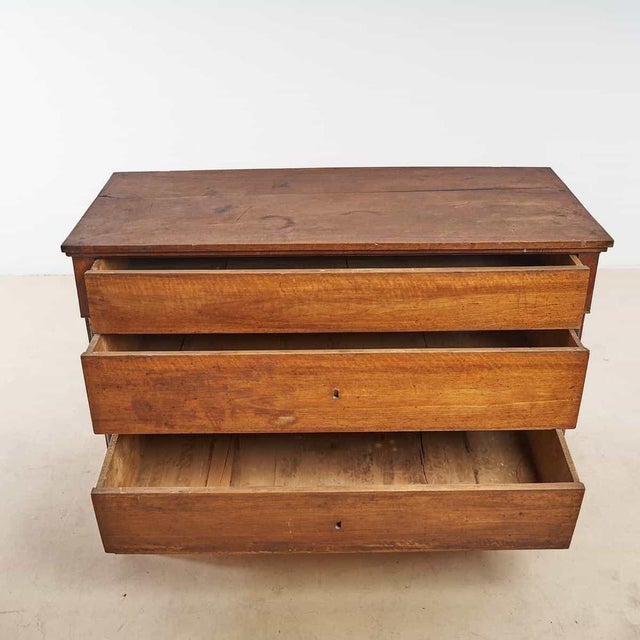 Traditional Empire Walnut Chest of Drawers For Sale - Image 3 of 10