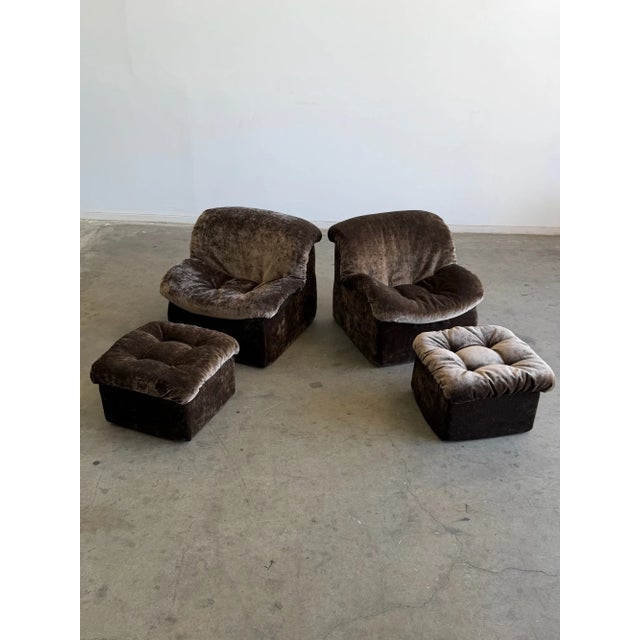 Mid-Century Modern 1980s Scoop Lounge Chair and Ottoman For Sale - Image 3 of 14