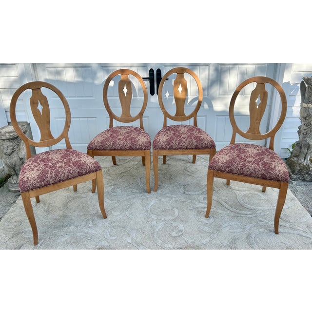 Transitional Vtg. Set of Six Ethan Allen Shield Back Transitional Style Dining Chairs For Sale - Image 3 of 17