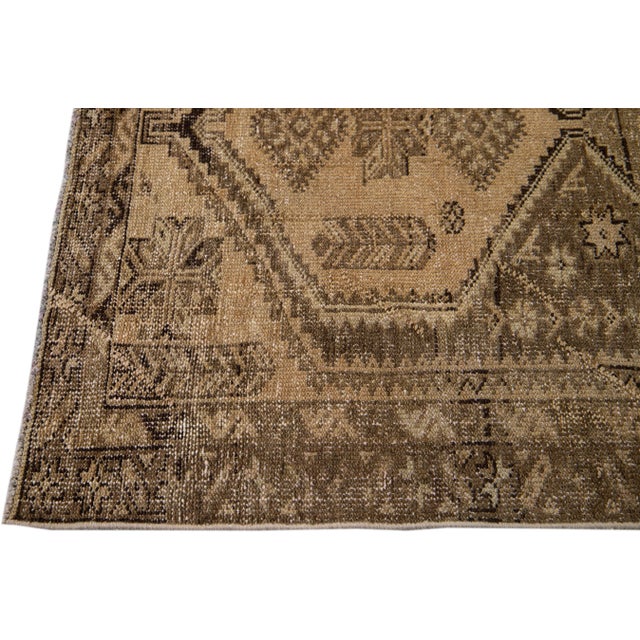 1960s Vintage Distressed Brown Geometric Wool Rug For Sale In New York - Image 6 of 7