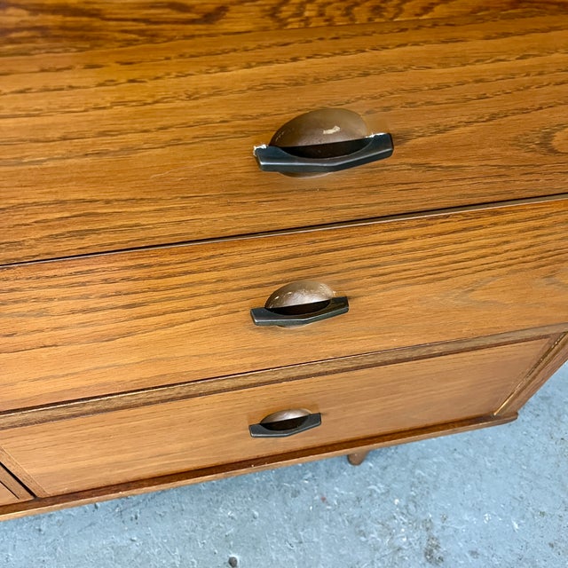 Brown Mid Century Modern Sculptural Harlekin Style Nine Drawers Dresser. Circa 1960s. For Sale - Image 8 of 18