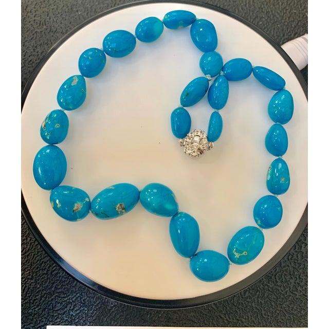 340 Carat Natural Sleeping Beauty Turquoise Necklace Single-Strand 14 Karat Gold For Sale - Image 4 of 18