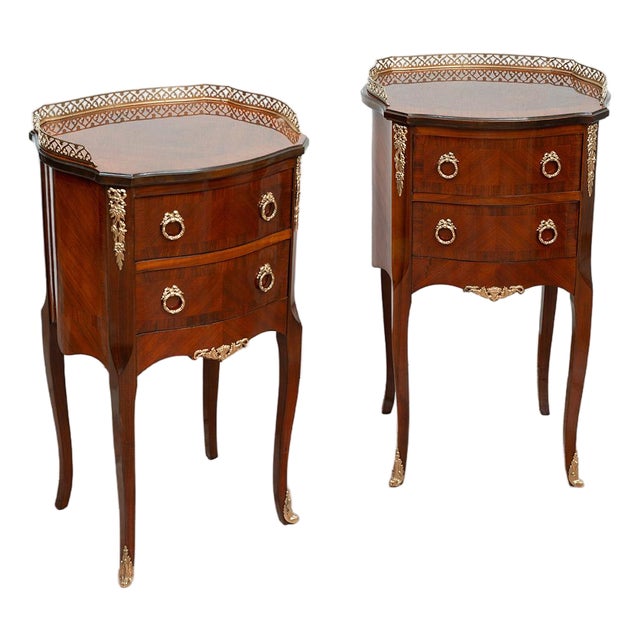 Antique Napoleon III Bedside Tables in Mahogany with Bronze Inlays, France, Late 19th Century, Set of 2 For Sale