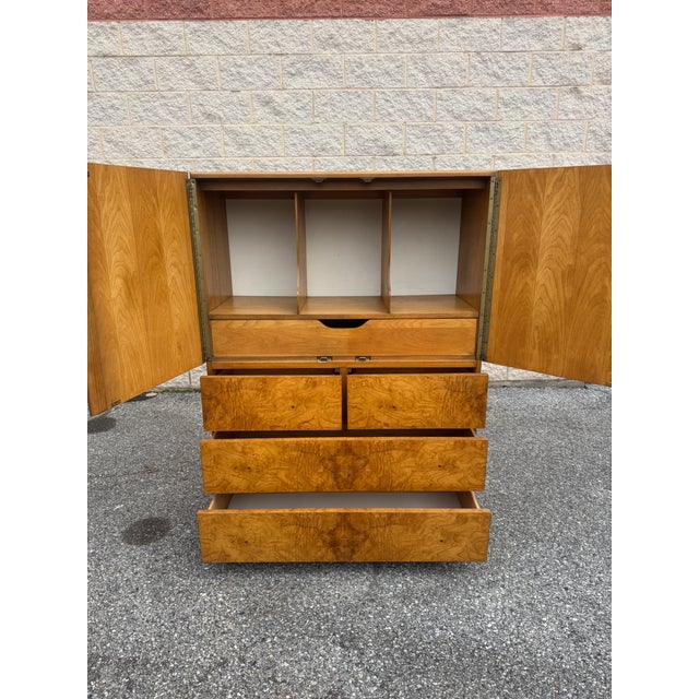 Mid-Century Modern 1970s Lane Mid Century Burl Wood Tall Dresser / Gentleman's Chest For Sale - Image 3 of 12