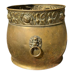 Early 20th Century Large Turn-of-the-Century Brass Jardinière Cachepot With Lion Ring Handles and Repoussé Rose Banding