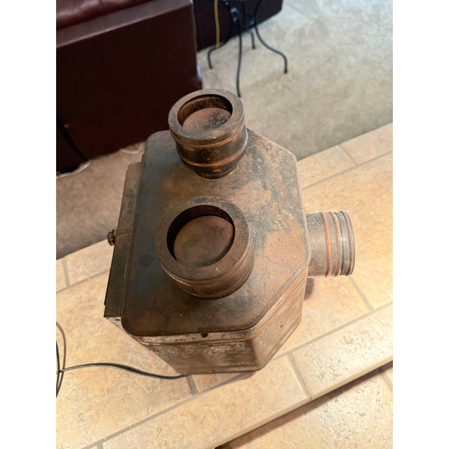 Rare 1910s Antique h.c. White Co. “Radioptican” Magic Lantern Projector For Sale - Image 4 of 5