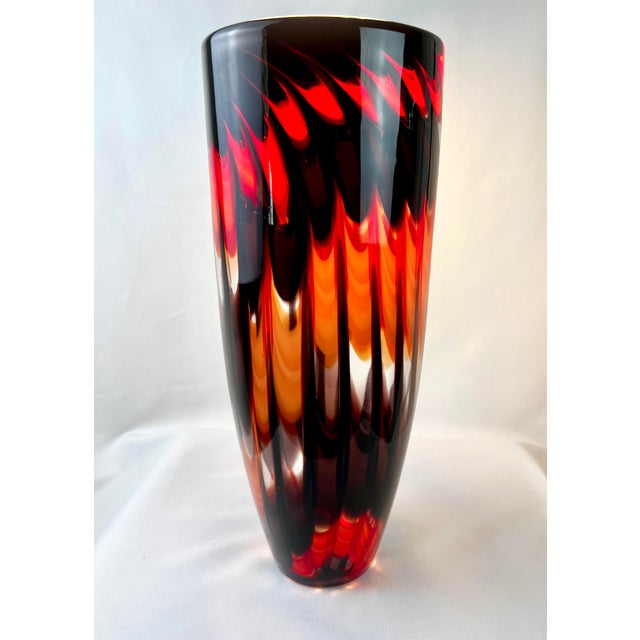 Mid 20th Century Murano Fratelli Toso Cased Art Glass Pulled Feather (Fenicio) Flame Vase - 13.75" For Sale - Image 9 of 12