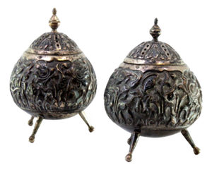 Salt Shakers in Embossed Silver, Set of 2