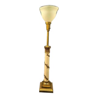 Vintage Metal Crème and Gold Colored Stemmed Table Lamp With Stick Lamp Bodice For Sale