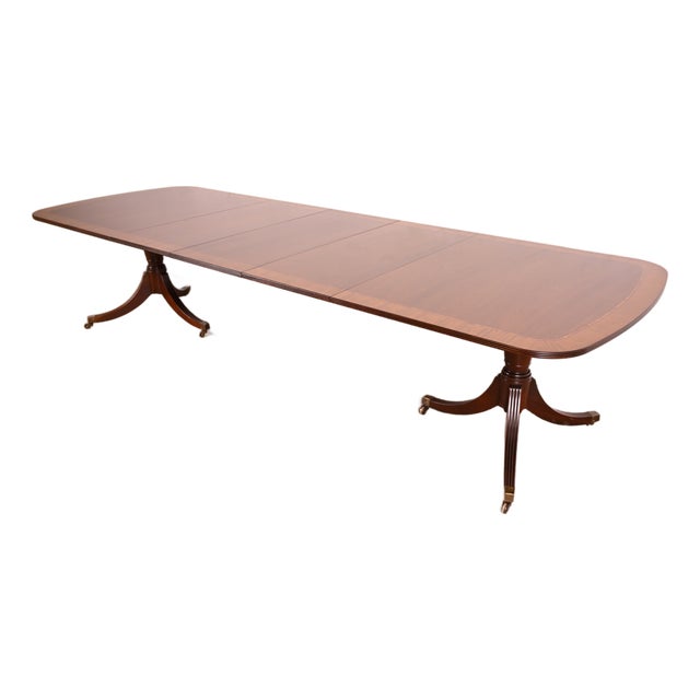 Baker Furniture Georgian Banded Mahogany Double Pedestal Extension Dining Table | Newly Refinished For Sale
