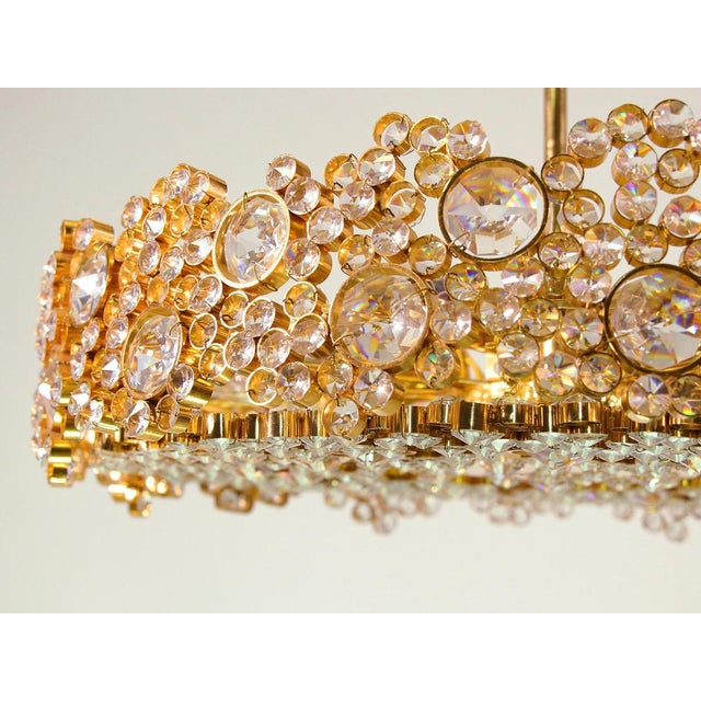 1960s Bubble Chandelier in Swarovski Crystal & 24k Gilt Brass from Palwa, Germany, 1970s For Sale - Image 5 of 10
