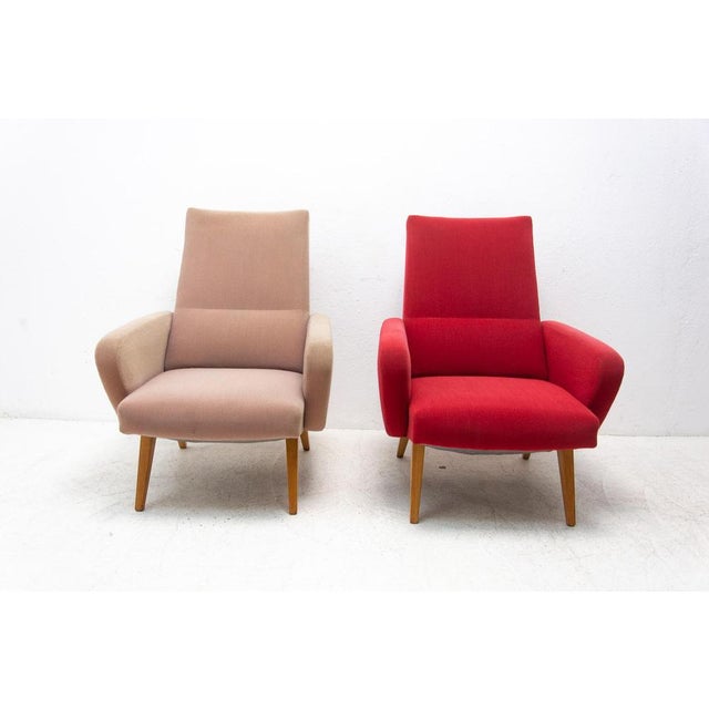 Set of His and Her Armchairs attributed to Jaroslav Šmídek, Czechoslovakia, 1960s For Sale - Image 9 of 18