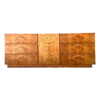 Vintage Lane Book Matched Burl Wood Credenza For Sale