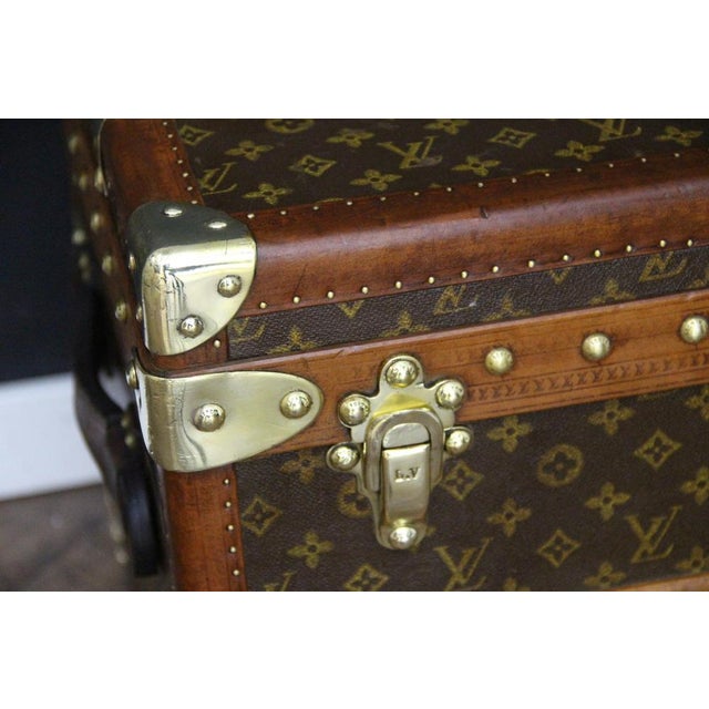 Monogram Canvas Courier Trunk from Louis Vuitton, 1920s For Sale - Image 3 of 18