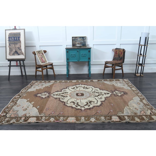 1970s Vintage Handmade Wool Cotton Brown Area Rug For Sale - Image 10 of 11