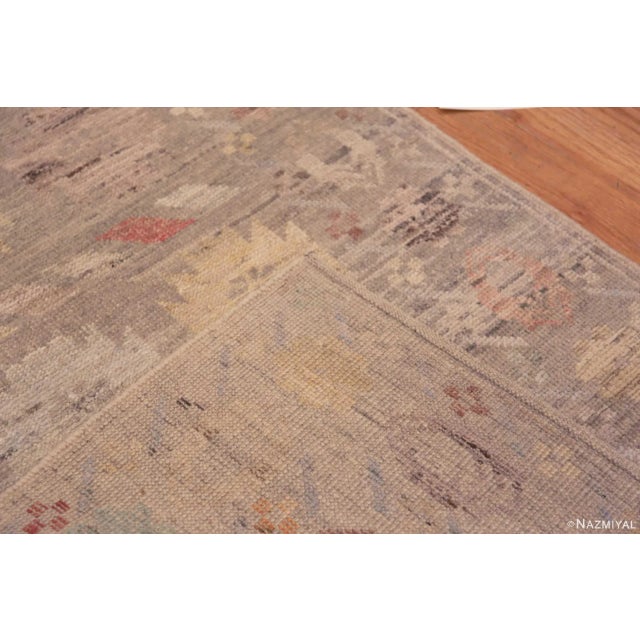 Tribal Geometric Grey Background Rustic Pattern Modern Hallway Runner Abrash Rug For Sale - Image 9 of 9