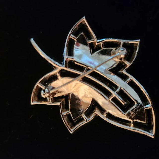 1951 Trifari Alfred Philippe Leaf Brooch Diamanté Pavé For Sale In San Diego - Image 6 of 11