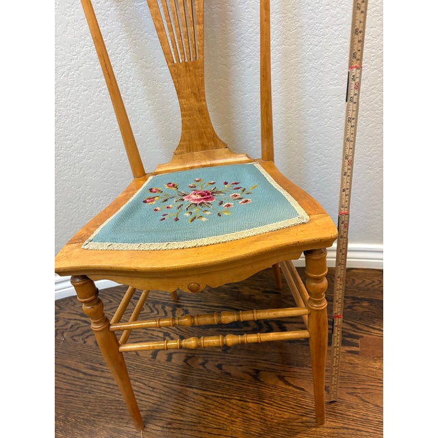 1900 - 1909 Antique Bird’s-Eye Maple Side Chair With Lyre Back & Hand Needlepoint Floral Seat, C. 1900 For Sale - Image 5 of 10