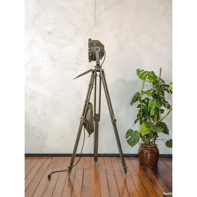 Industrial Military Signal Lamp Floor Lamp from JWO, Germany, 1950s For Sale - Image 3 of 18