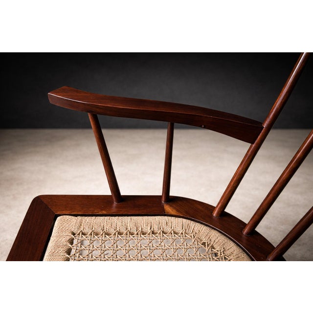 Brazilian Modern Armchair in Imbuia Wood & Cushion, a Forma Decorativa, Brazil, 1960s For Sale - Image 4 of 15