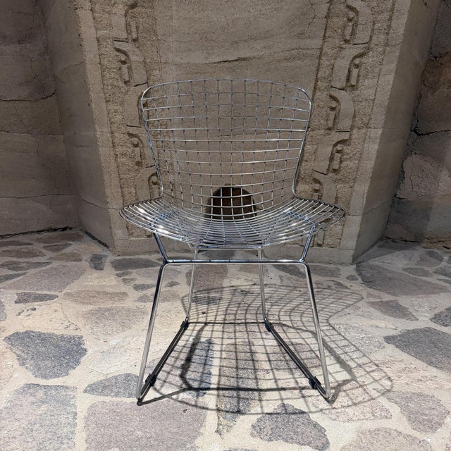 Mid-Century Modern Set of Four Harry Bertoia Wire Side Chair (Model 420) Mid Century Modern Knoll For Sale - Image 3 of 9