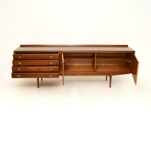 Mid-Century Modern Vintage Walnut Hamilton Sideboard attributed to Robert Heritage for Archie Shine, 1950s For Sale - Image 3 of 12