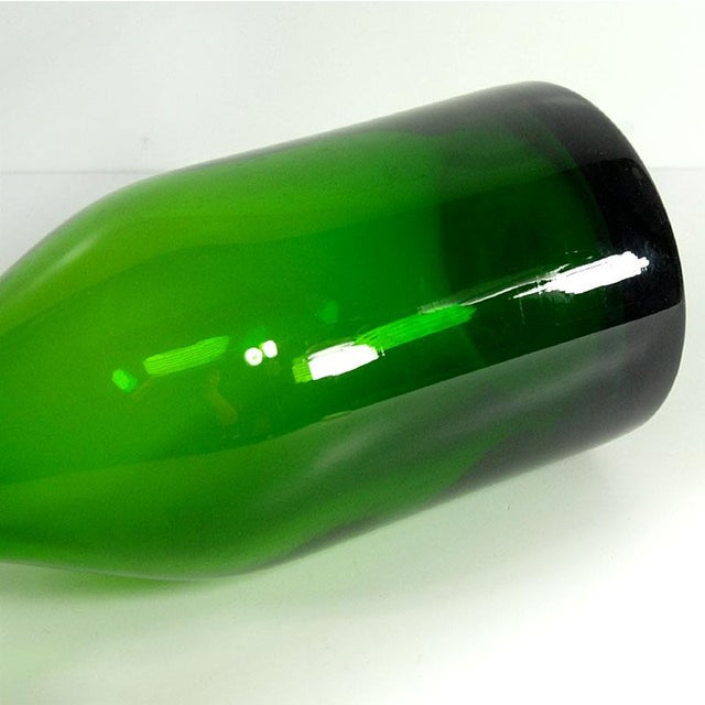 Italian Green Glass Carafe from Empoli, 1970s For Sale - Image 4 of 7