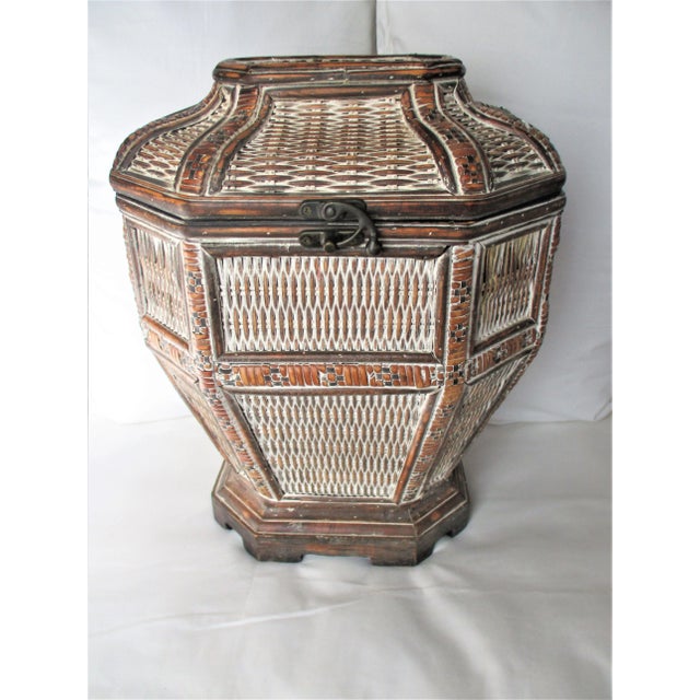 Wood Vintage 1980s Large Wood With Faux Basket & Cane Design Brown & White Decorator Box For Sale - Image 7 of 7