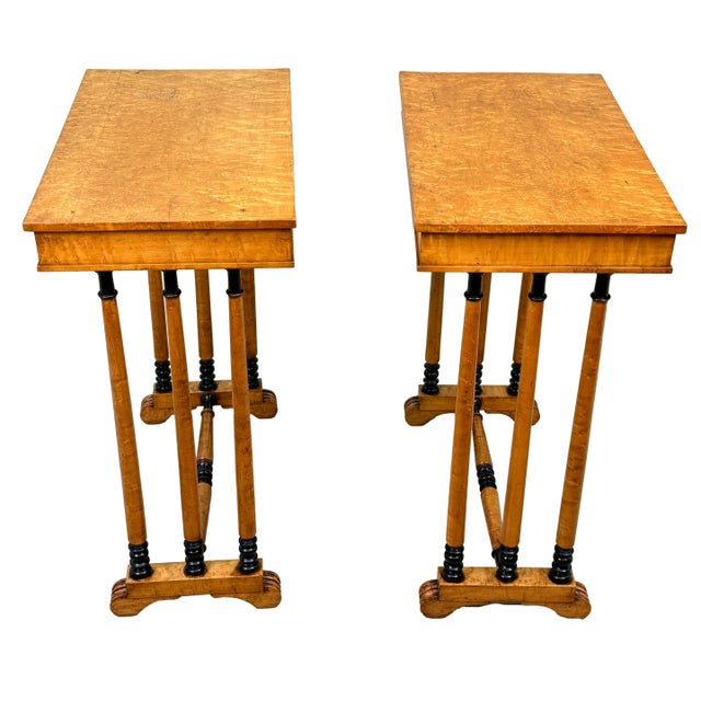Early 18th Century Regency Birdseye Maple Occasional Tables, Set of 2 For Sale - Image 13 of 17