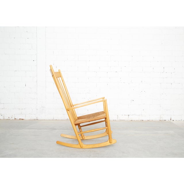Vintage J16 Rocking Chair by Hans J. Wegner for FDB Møbler, 1960s For Sale - Image 9 of 17