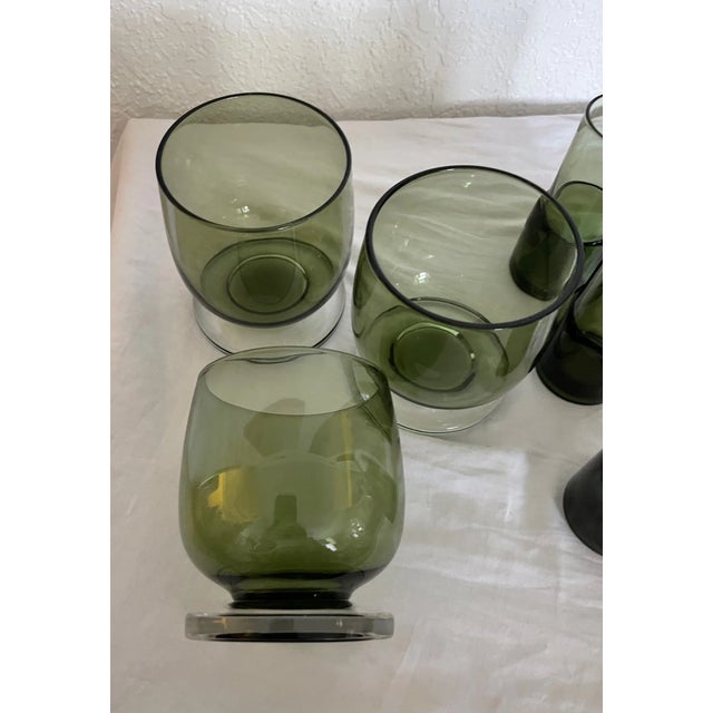 Vintage Mid-Century Modern Olive Green Lowball & Shot Glasses-A Set For Sale In Palm Springs - Image 6 of 8