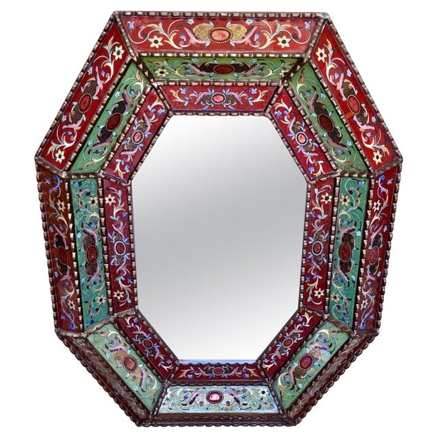 Spanish Colonial Style Giltwood and Verre Églomisé Mirror For Sale - Image 6 of 18