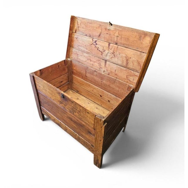 Blanket Storage Chest in Pine Wood For Sale - Image 6 of 14
